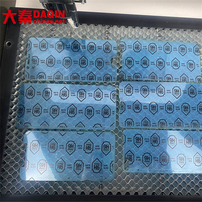 Schirm-Schutz-Schneidemaschine-Wasserkühlung Lasers bewegliche Glas-Daqin des CO2-40W