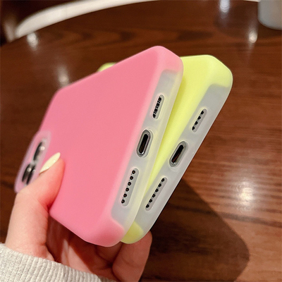 Hautfreundliche Jelly Liquid-Handy-Silikonhülle mit weichem Mikrofaserfutter für das iPhone 15 Pro