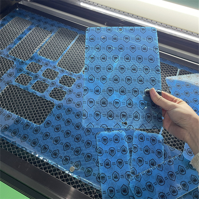 1040 Kompakte präzise mobile Bildschirmschutzmaschine