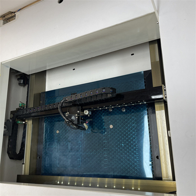 40 kg Bildschirmschutz-Laser-Schnittsystem für empfindliche Materialien Schnittdicke 0,5 mm