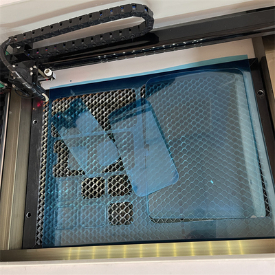 Nano-Glas-Hydrogel und Vinyl Daqin mobile gehärtetes Glas-Bildschirmschutzgerät Laser-Schneidemaschine