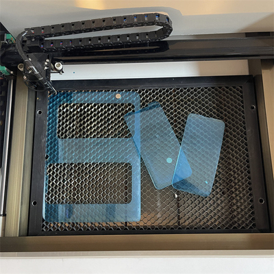 Daqin Mobiltelefon 3D gehärtetes Glas Bildschirmschutzmaschine Laser-Schneidemaschine mit ständigen Updates